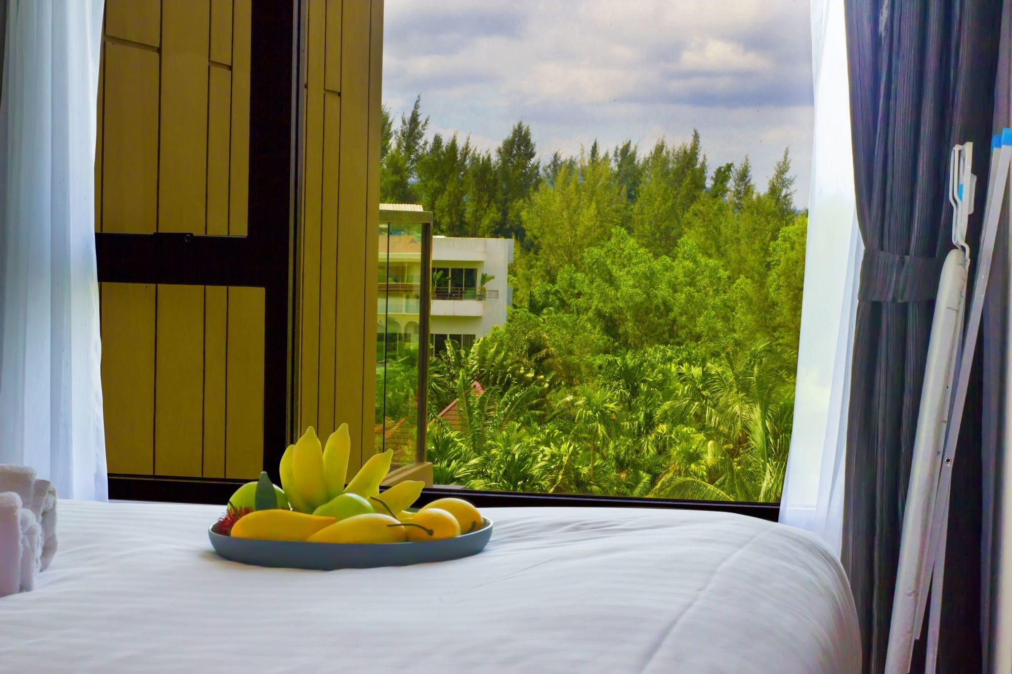 The Aristo By Holy Cow 201 Apartman Phuket Kültér fotó