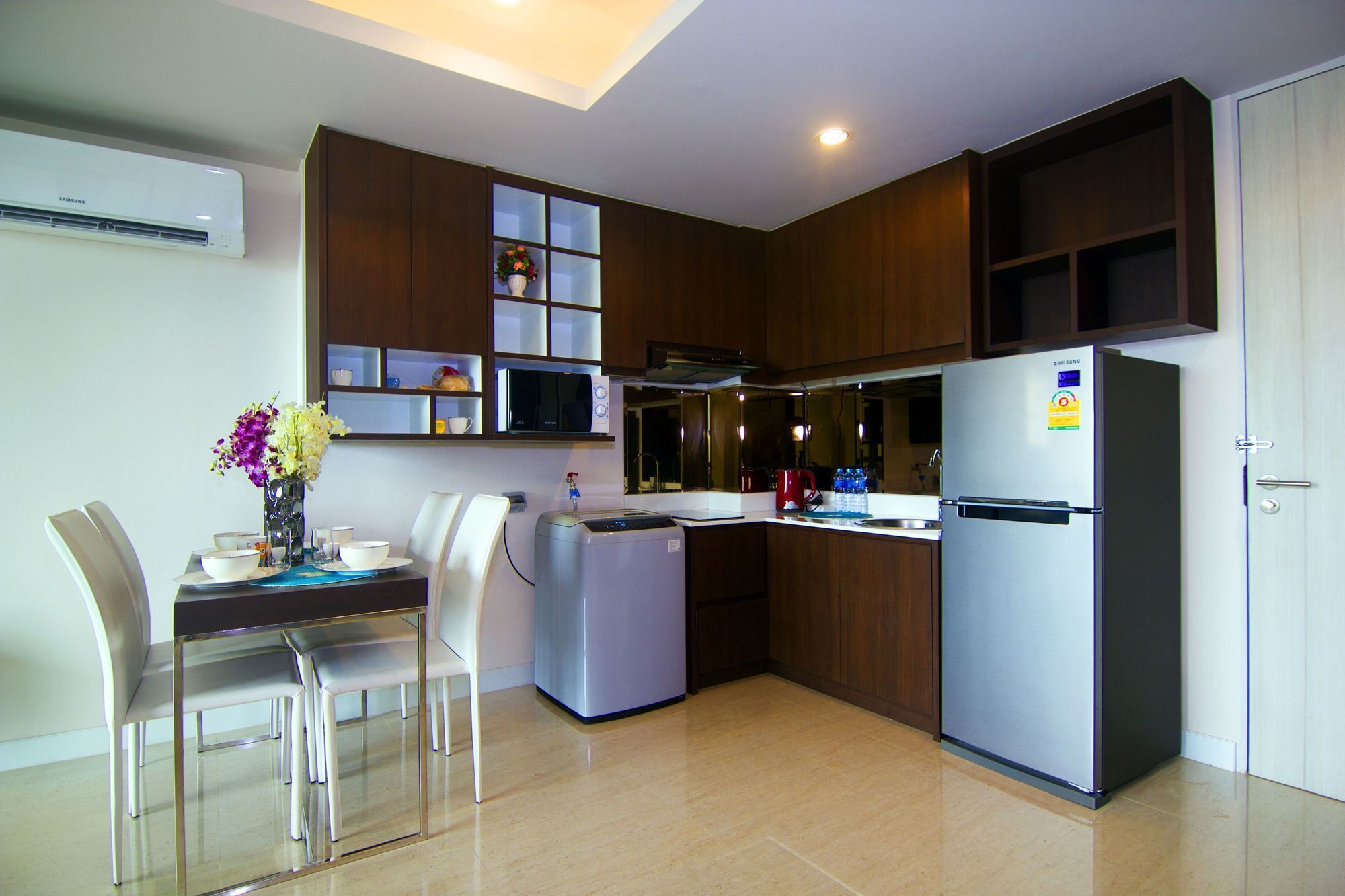 The Aristo By Holy Cow 201 Apartman Phuket Kültér fotó