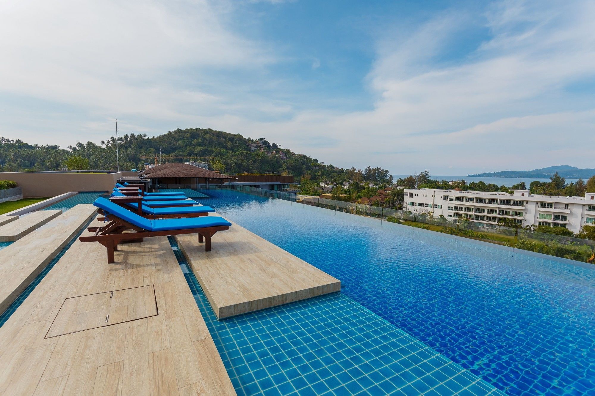 The Aristo By Holy Cow 201 Apartman Phuket Kültér fotó
