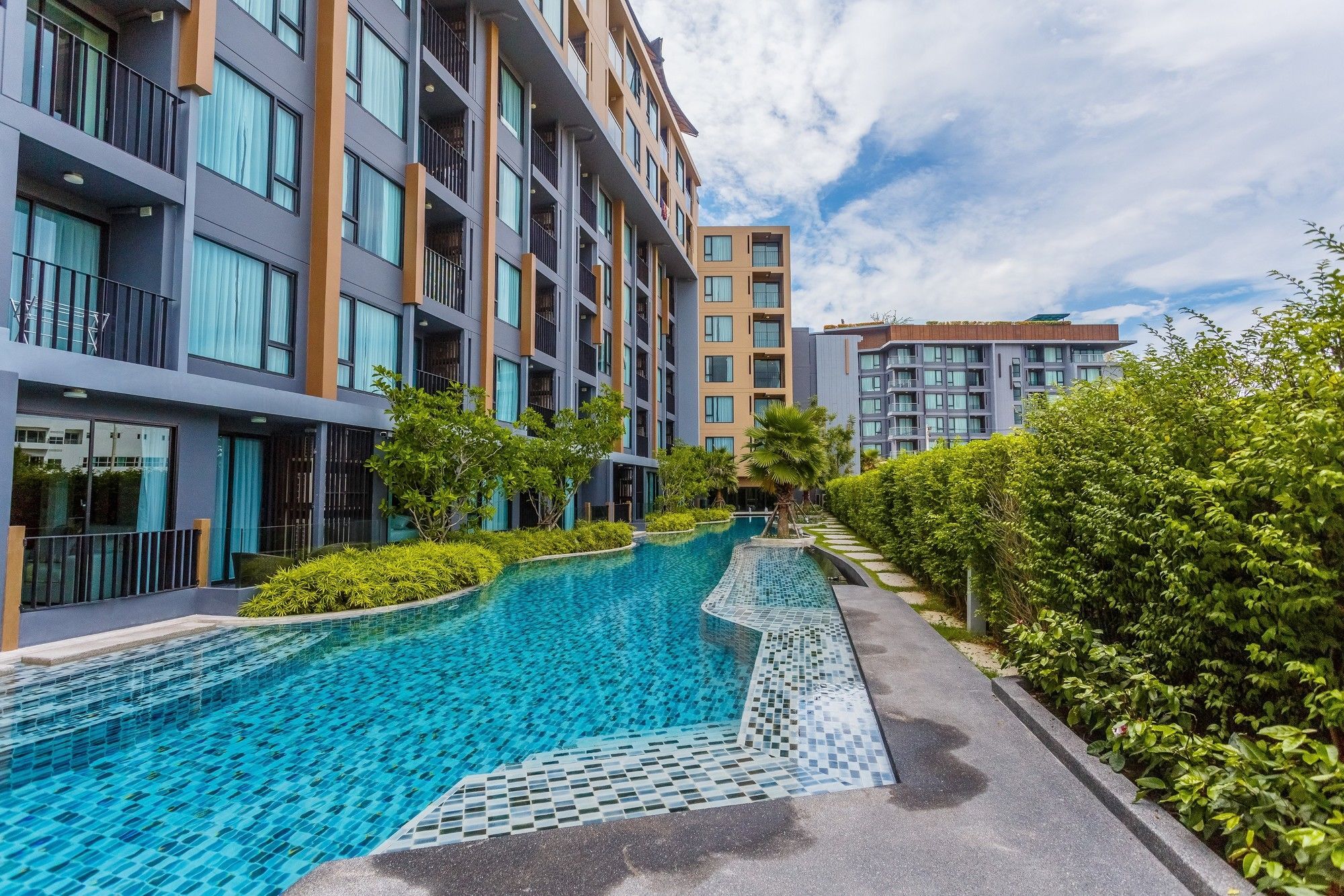 The Aristo By Holy Cow 201 Apartman Phuket Kültér fotó