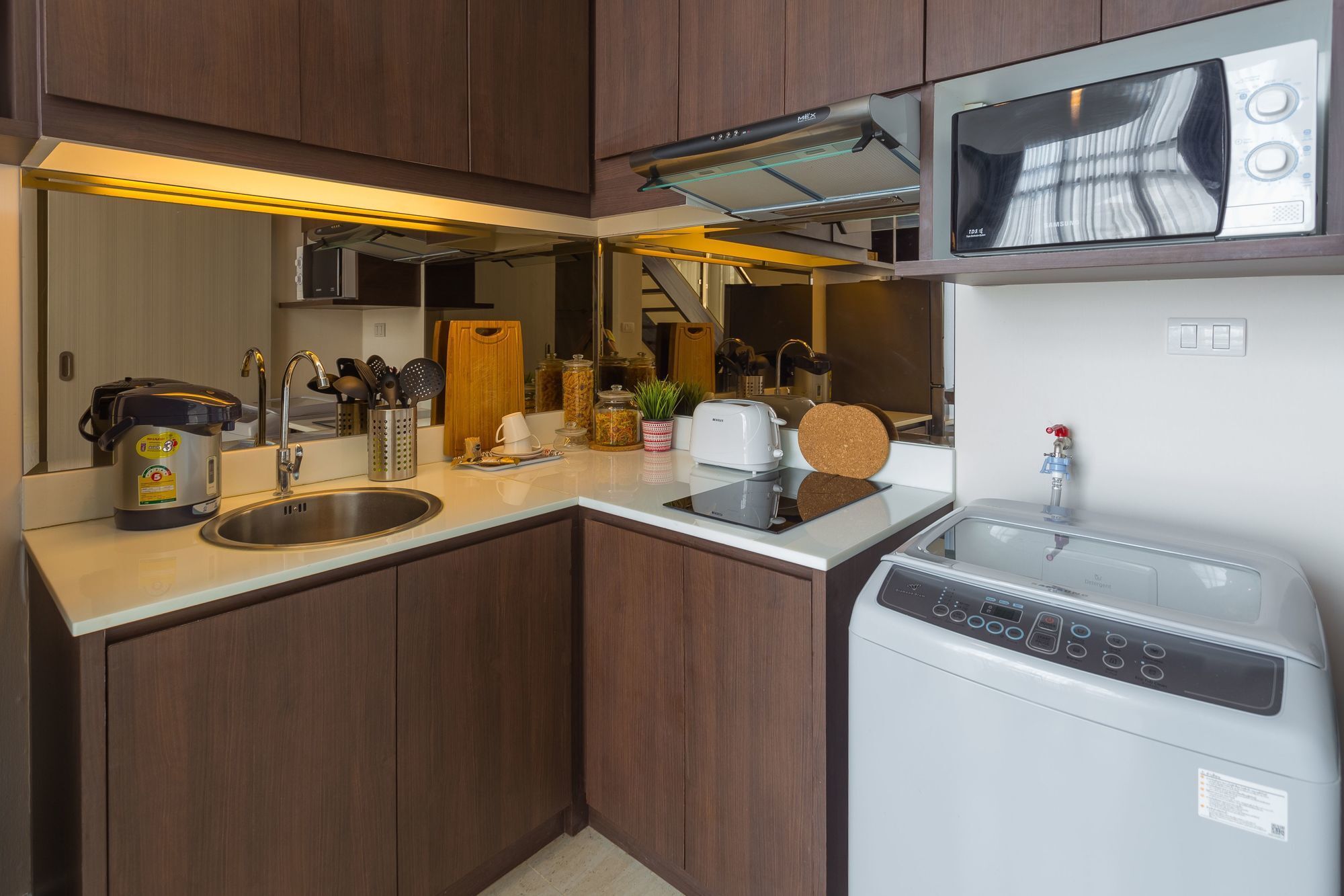 The Aristo By Holy Cow 201 Apartman Phuket Kültér fotó